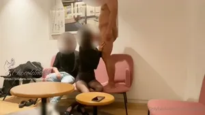 잘생긴 초대남 두명과 쓰리썸 섹스 관전촬영  한국야동 국산야동