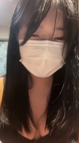 노래방에서 대놓고 꼬추빠는 미친커플  국산야동 한국야동