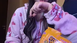 중국여자친구 후장섹스로 막 다루는 유학생  국산야동 한국야동